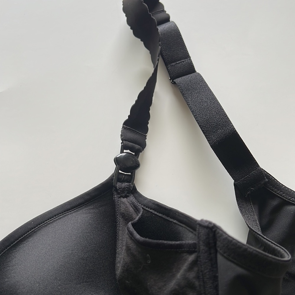 Cache Coeur Nursing Bra with Magnetic Hooks - Picture 7 of 9